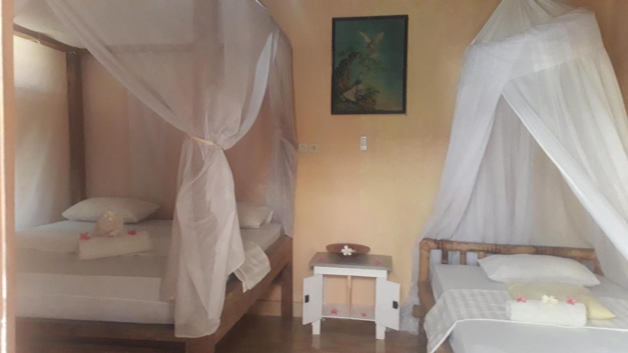 Fullesguesthouse กีลีตราวางัน ภายนอก รูปภาพ